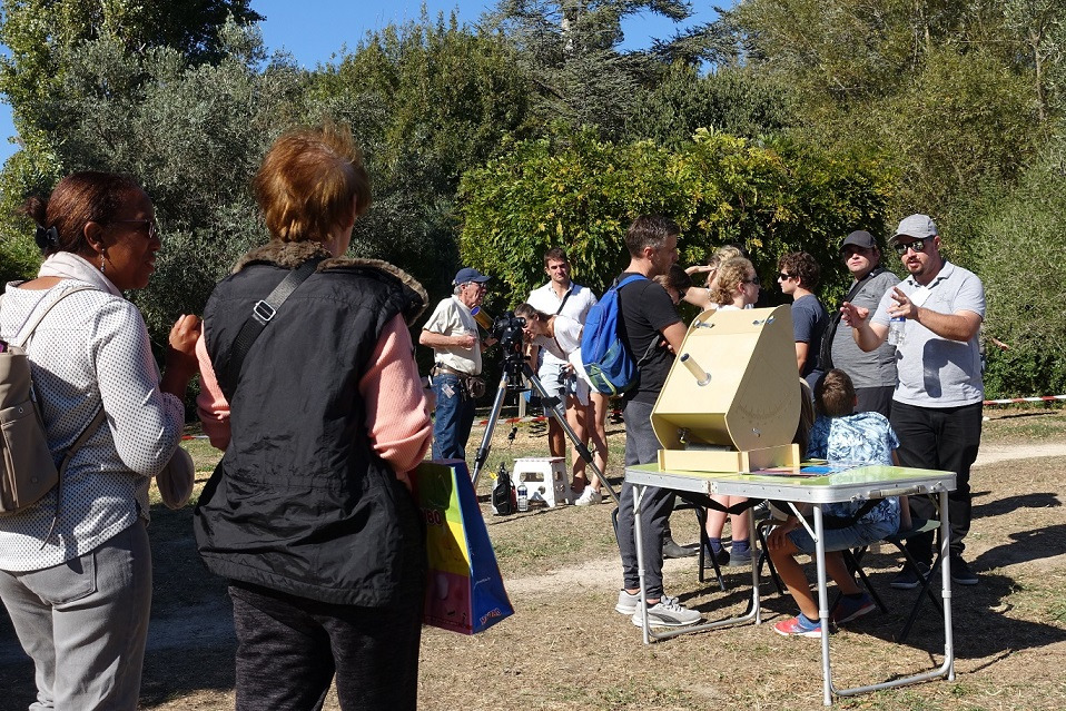 WhatsApp%20Image%202025-10-05%20%C3%A0%2020.08.37_1dbae76c WhatsApp%20Image%202025-10-05%20%C3%A0%2020.08.37_1dbae76c